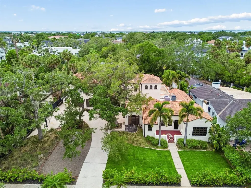 2603 S Parkview Street Tampa FL 33629