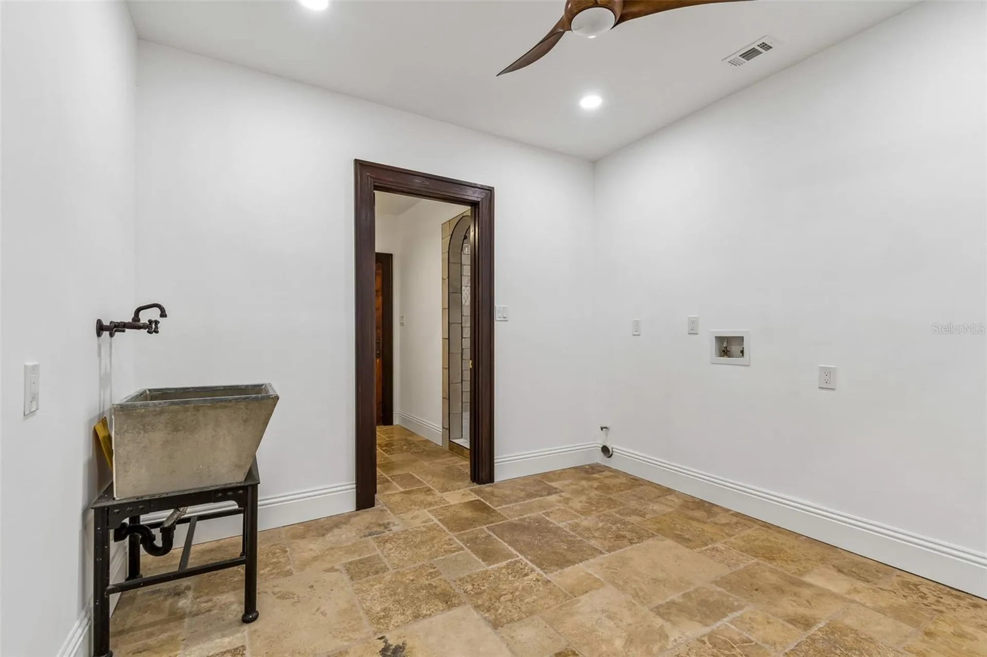 2603 S Parkview Street Tampa FL 33629