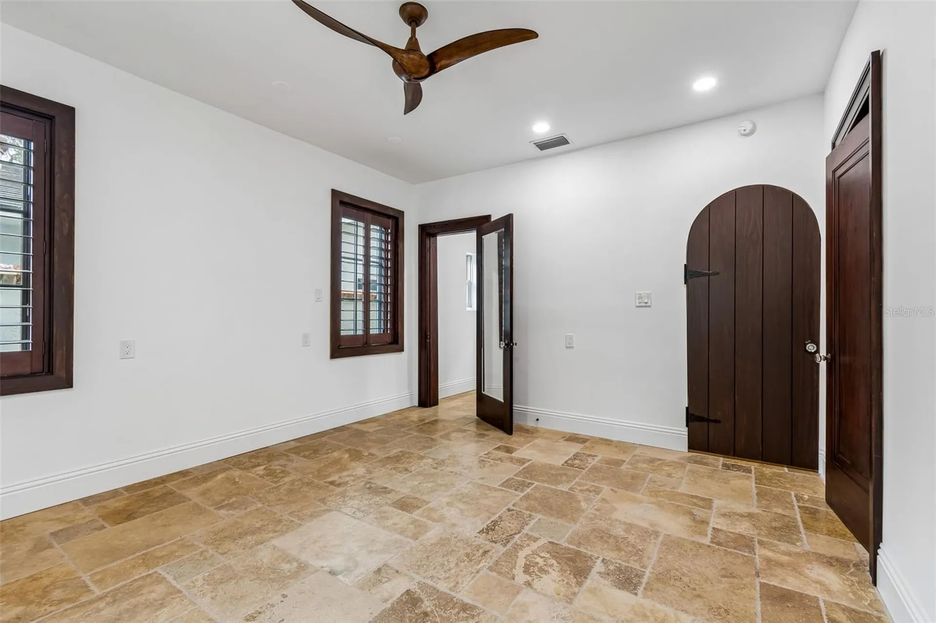 2603 S Parkview Street Tampa FL 33629