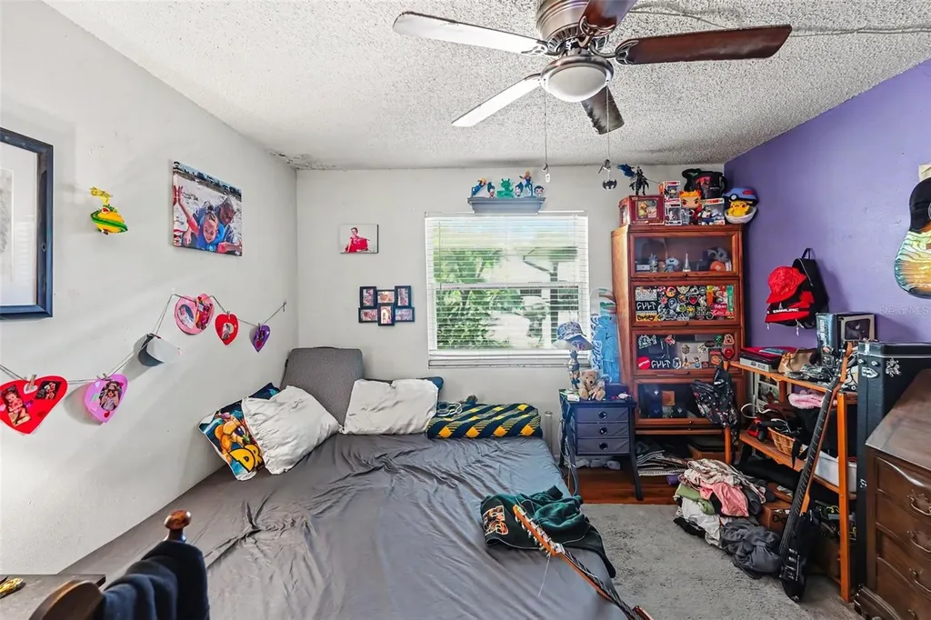 2048 Sunset Grove Lane Clearwater FL 33765