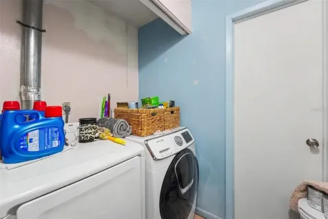 2048 Sunset Grove Lane Clearwater FL 33765