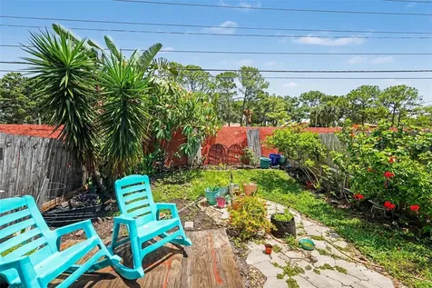 2048 Sunset Grove Lane Clearwater FL 33765