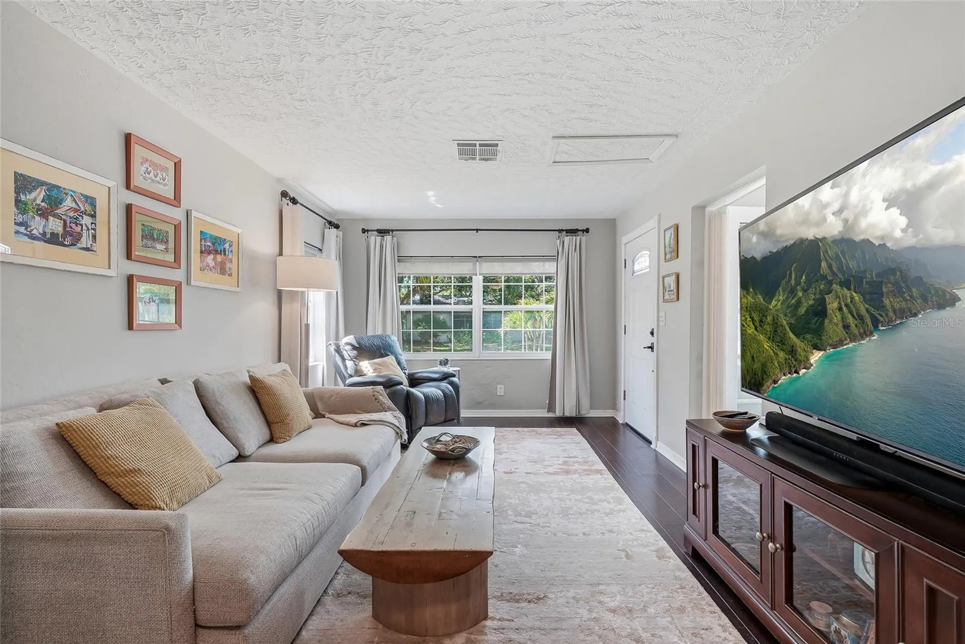 3801 Locust Street NE St Petersburg FL 33703