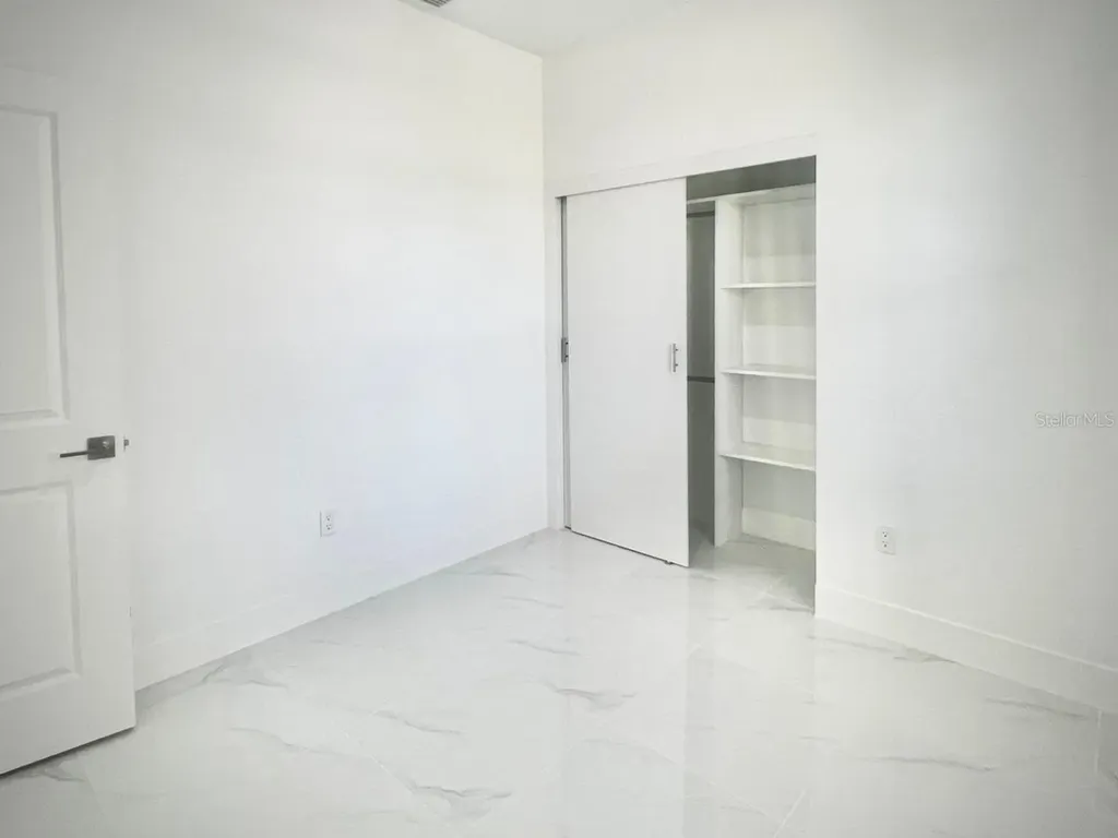117 NW 13th Street Cape Coral FL 33993