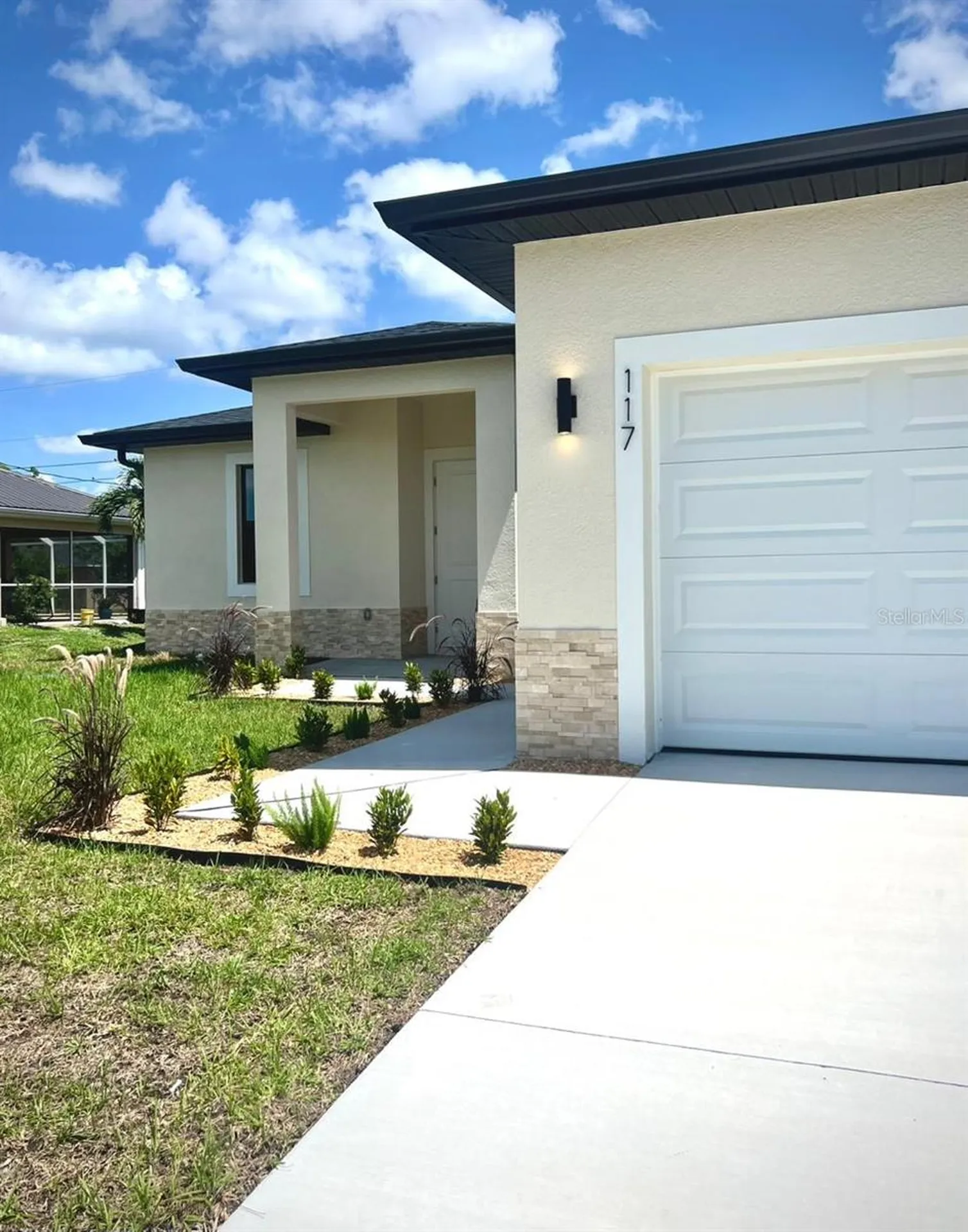 117 NW 13th Street Cape Coral FL 33993