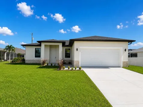 117 NW 13th Street Cape Coral FL 33993