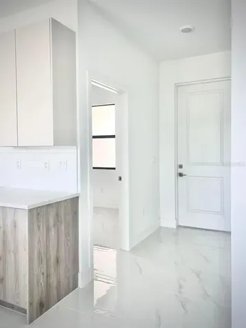 117 NW 13th Street Cape Coral FL 33993