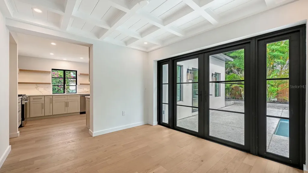 1041 Indian Beach Drive Sarasota FL 34234