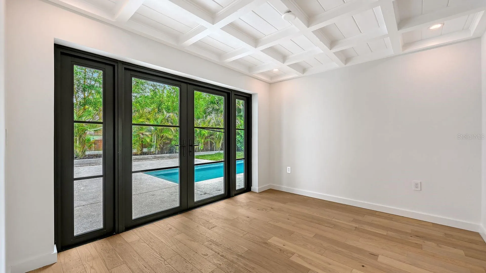1041 Indian Beach Drive Sarasota FL 34234