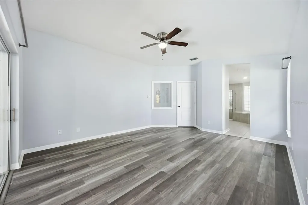 504 Stratfield Drive Lutz FL 33549