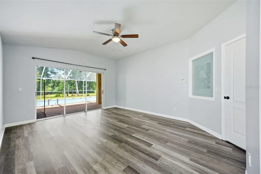 504 Stratfield Drive Lutz FL 33549