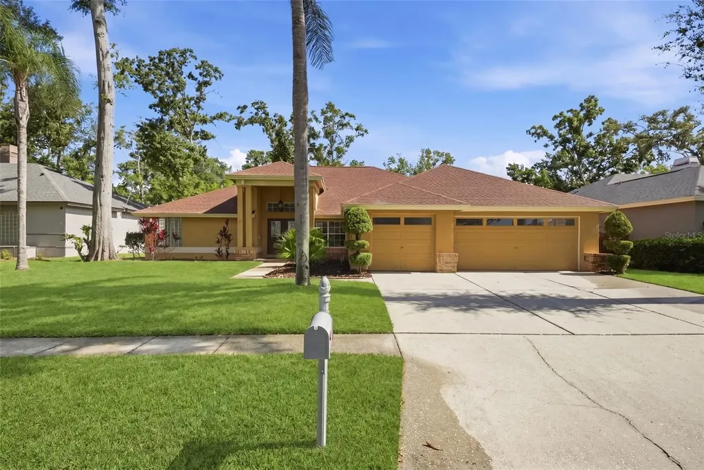504 Stratfield Drive Lutz FL 33549