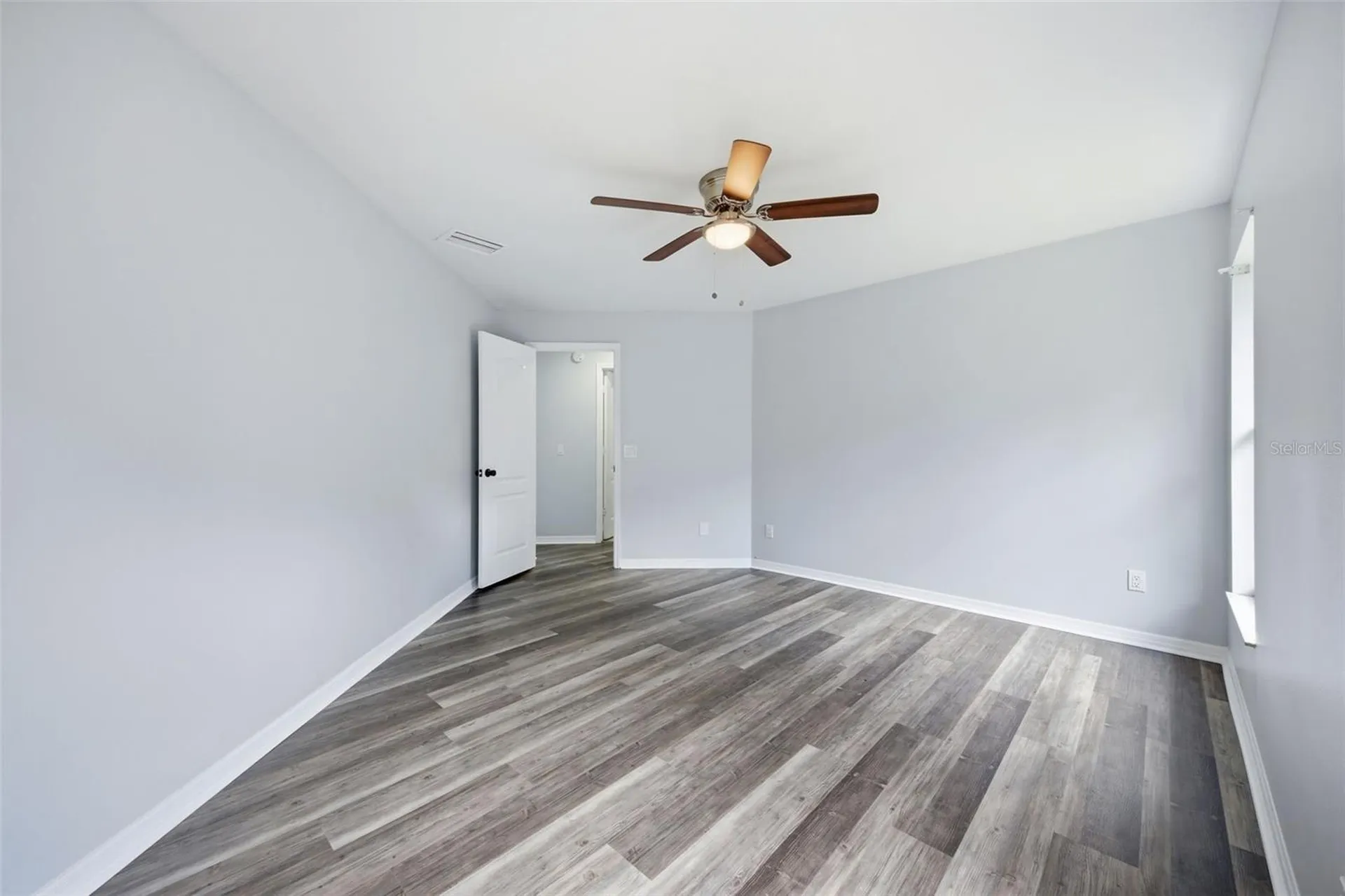 504 Stratfield Drive Lutz FL 33549