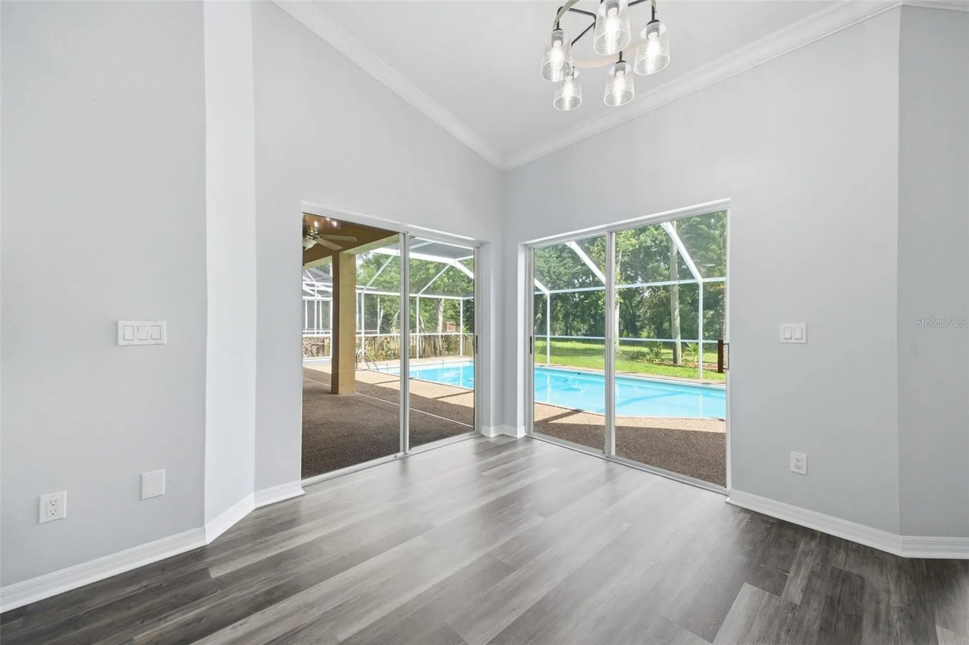 504 Stratfield Drive Lutz FL 33549