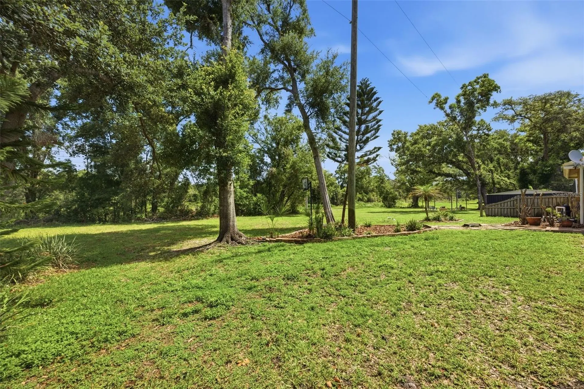 504 Stratfield Drive Lutz FL 33549