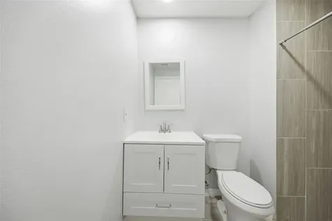 504 Stratfield Drive Lutz FL 33549