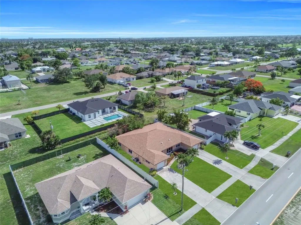 836 SW Trafalgar Parkway Cape Coral FL 33991