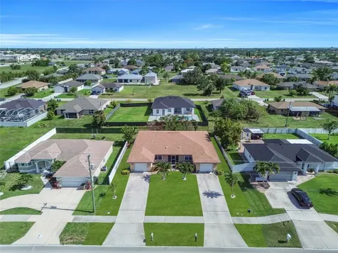 836 SW Trafalgar Parkway Cape Coral FL 33991