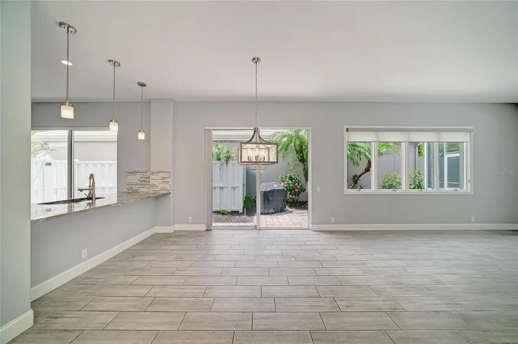 5002 88th Street E Bradenton FL 34211
