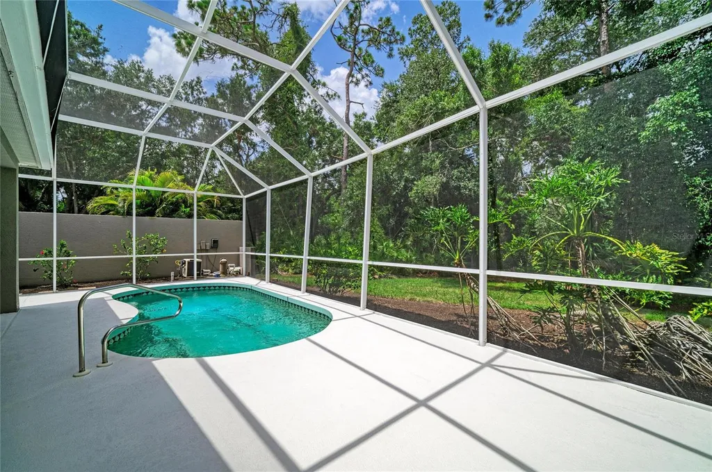 5002 88th Street E Bradenton FL 34211