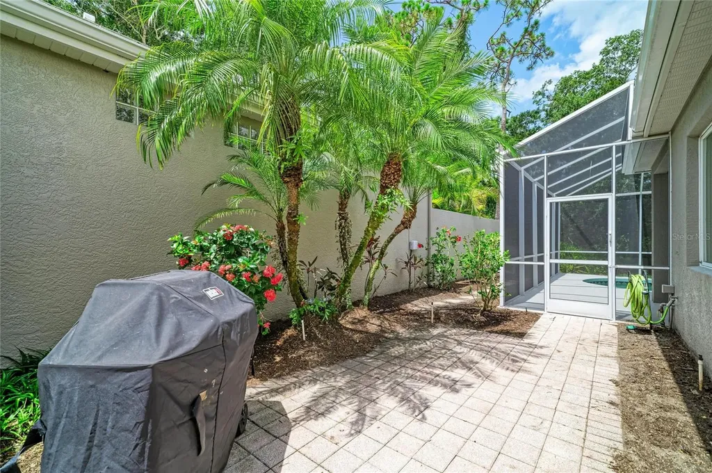 5002 88th Street E Bradenton FL 34211