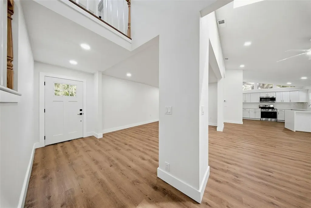 2104 Doefield Court Valrico FL 33596