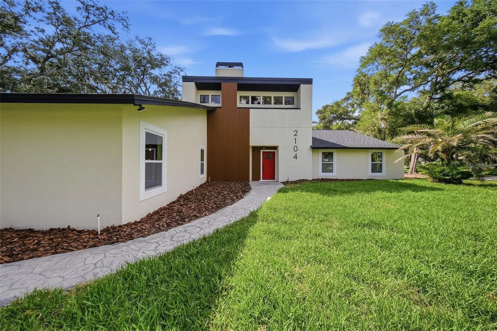 2104 Doefield Court Valrico FL 33596