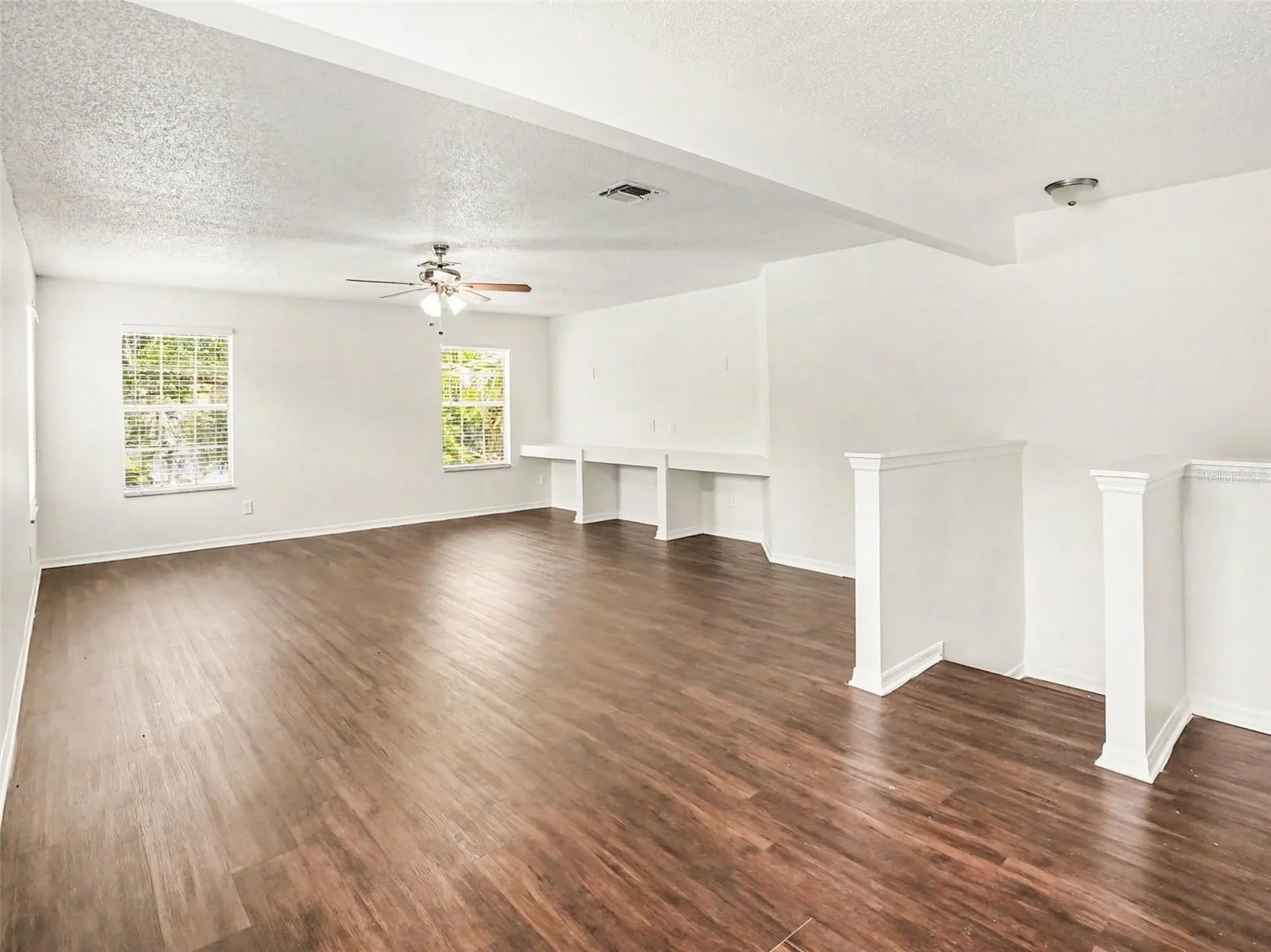 9910 N Dean Oaks Court Orlando FL 32825