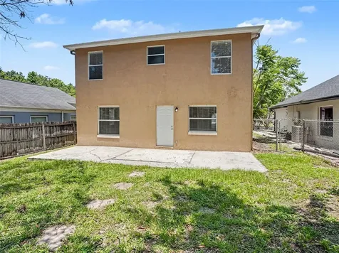 9910 N Dean Oaks Court Orlando FL 32825