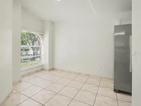 9910 N Dean Oaks Court Orlando FL 32825