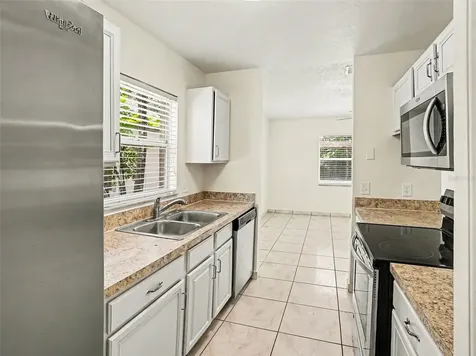 9910 N Dean Oaks Court Orlando FL 32825