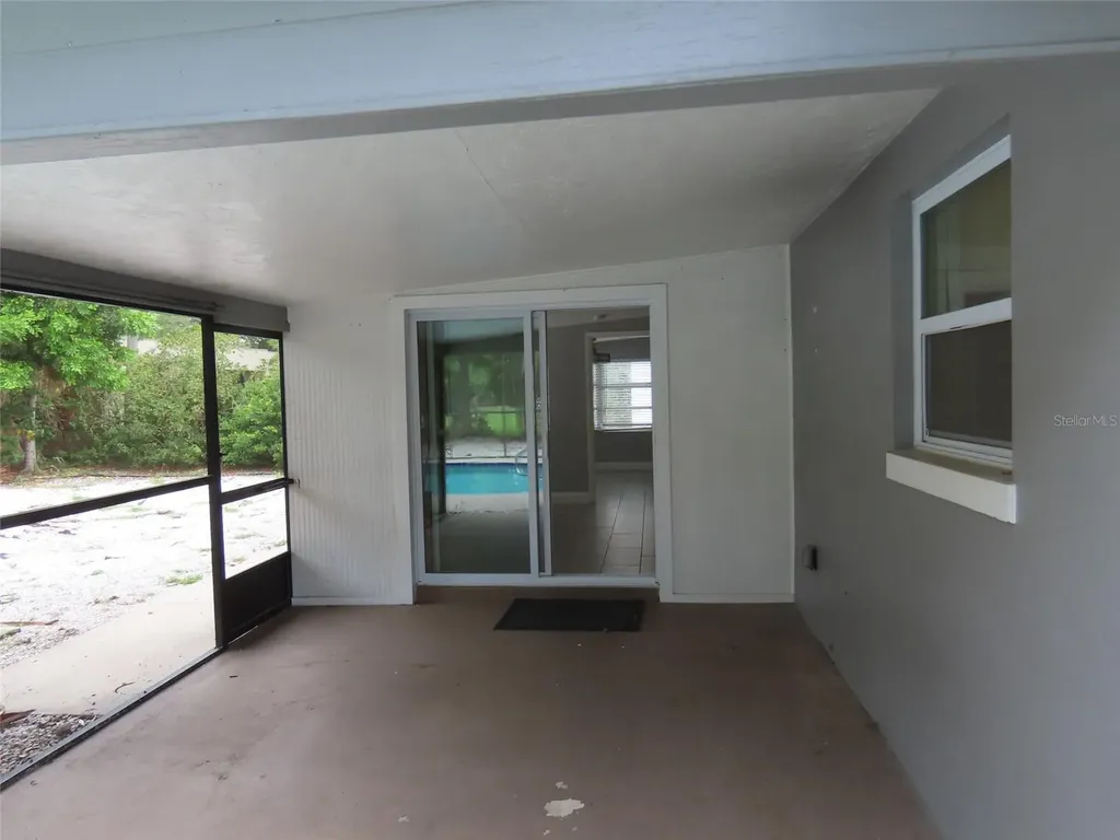 2434 65th Street N St Petersburg FL 33710