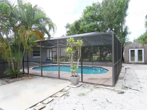 2434 65th Street N St Petersburg FL 33710
