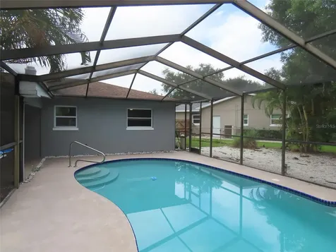2434 65th Street N St Petersburg FL 33710