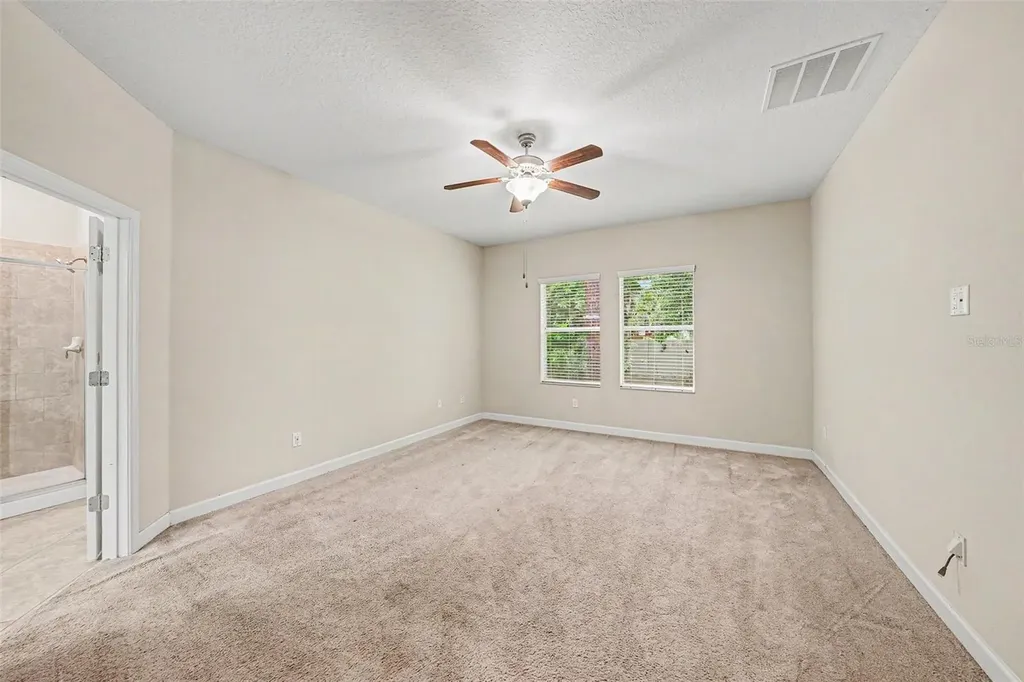 11809 Twilight Darner Place Lithia FL 33547