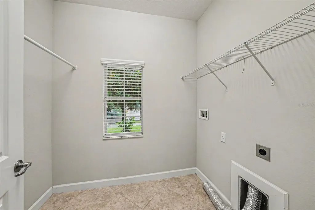 11809 Twilight Darner Place Lithia FL 33547