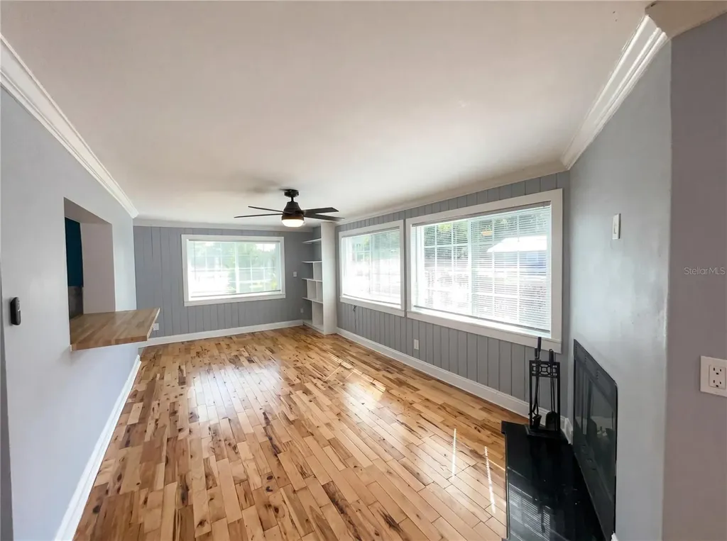 302 E Drury Avenue Kissimmee FL 34744