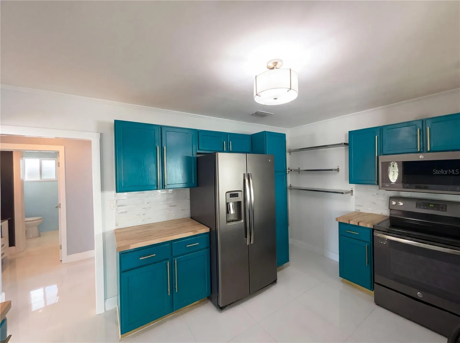 302 E Drury Avenue Kissimmee FL 34744