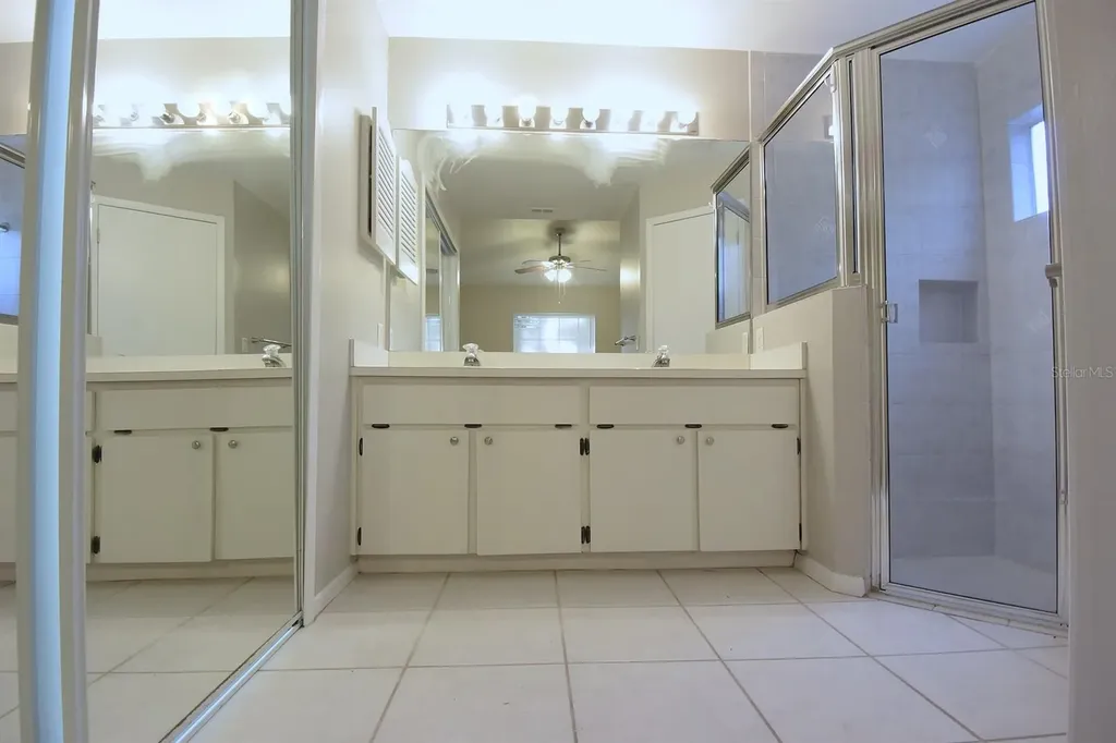 1672 Countrywood Street Tarpon Springs FL 34689