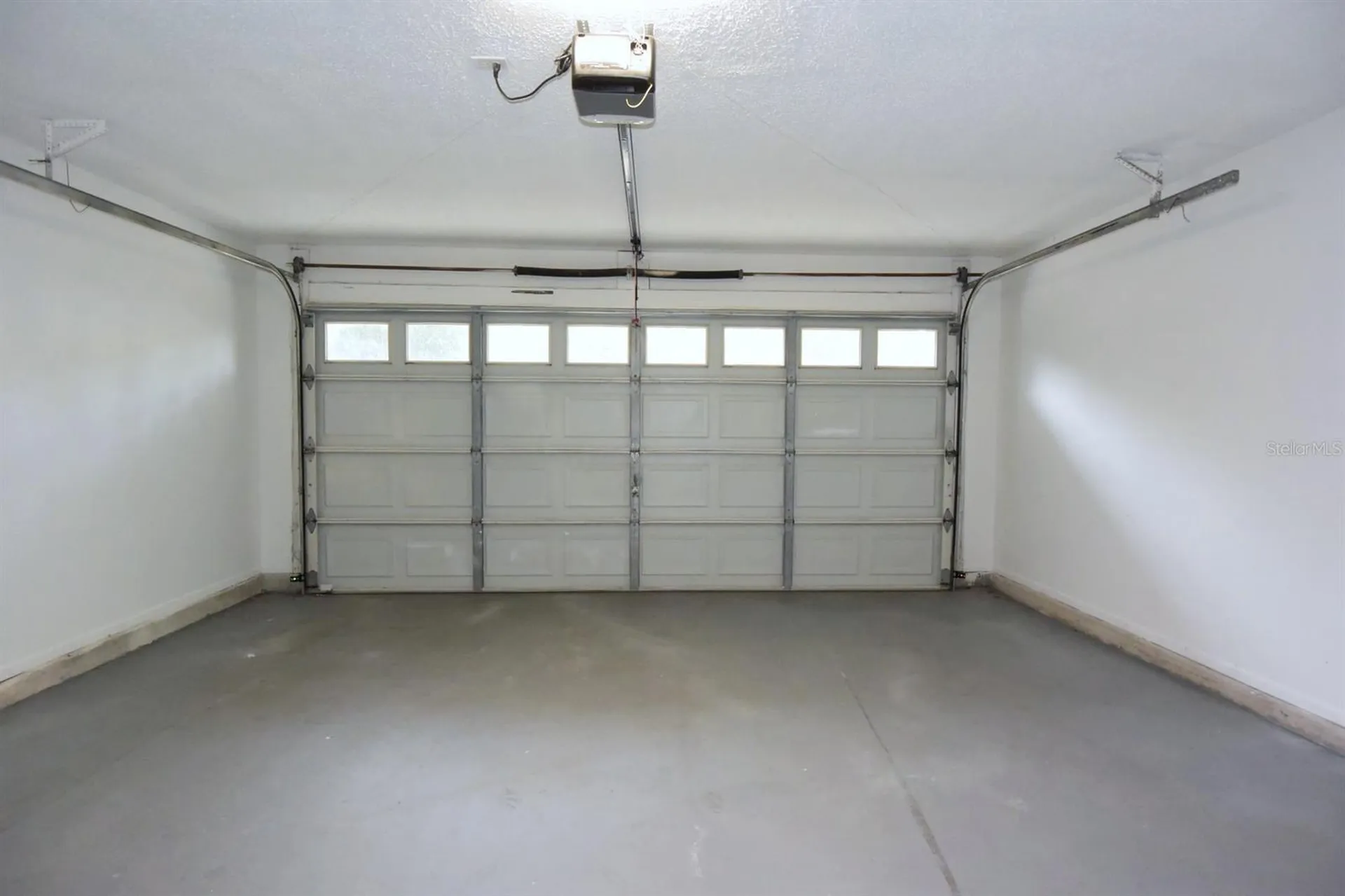 1672 Countrywood Street Tarpon Springs FL 34689