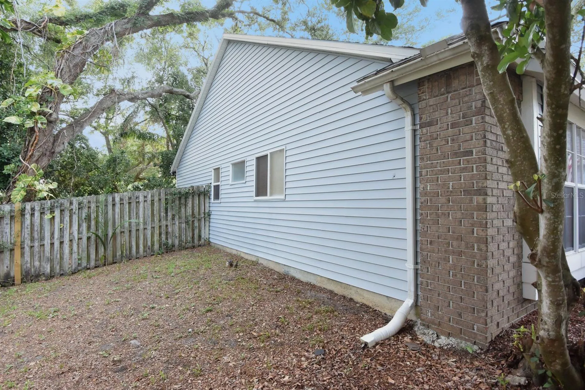 1672 Countrywood Street Tarpon Springs FL 34689