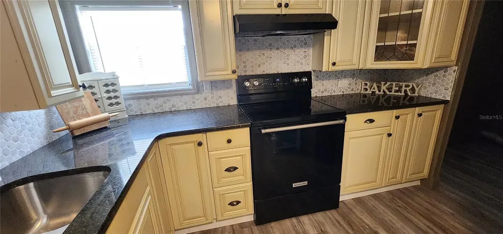 19865 SW 5th Place Dunnellon FL 34431