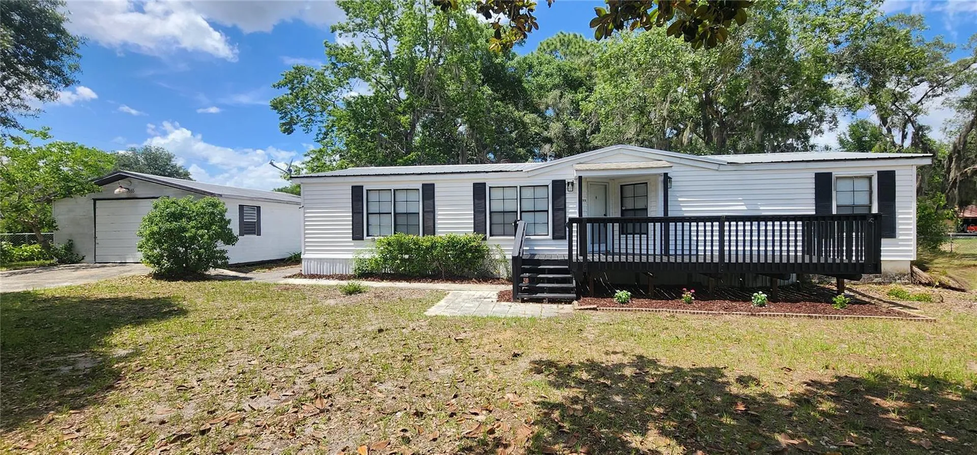 19865 SW 5th Place Dunnellon FL 34431