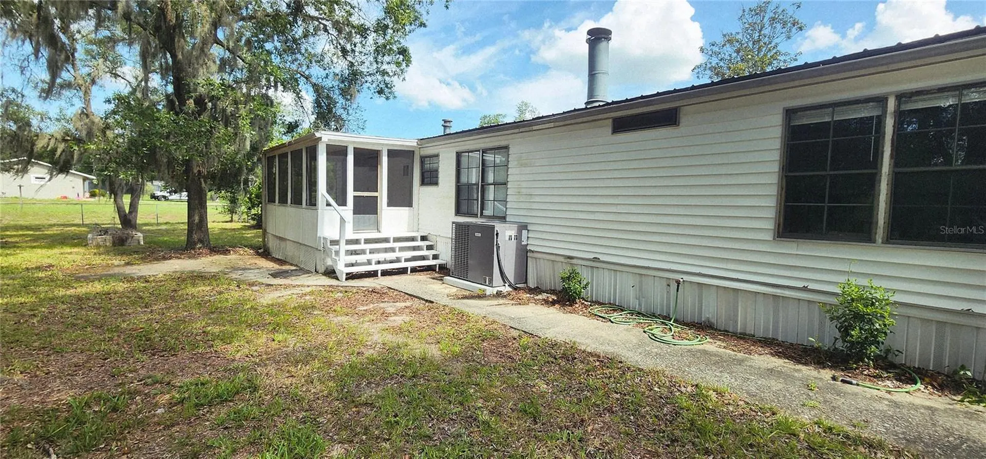 19865 SW 5th Place Dunnellon FL 34431