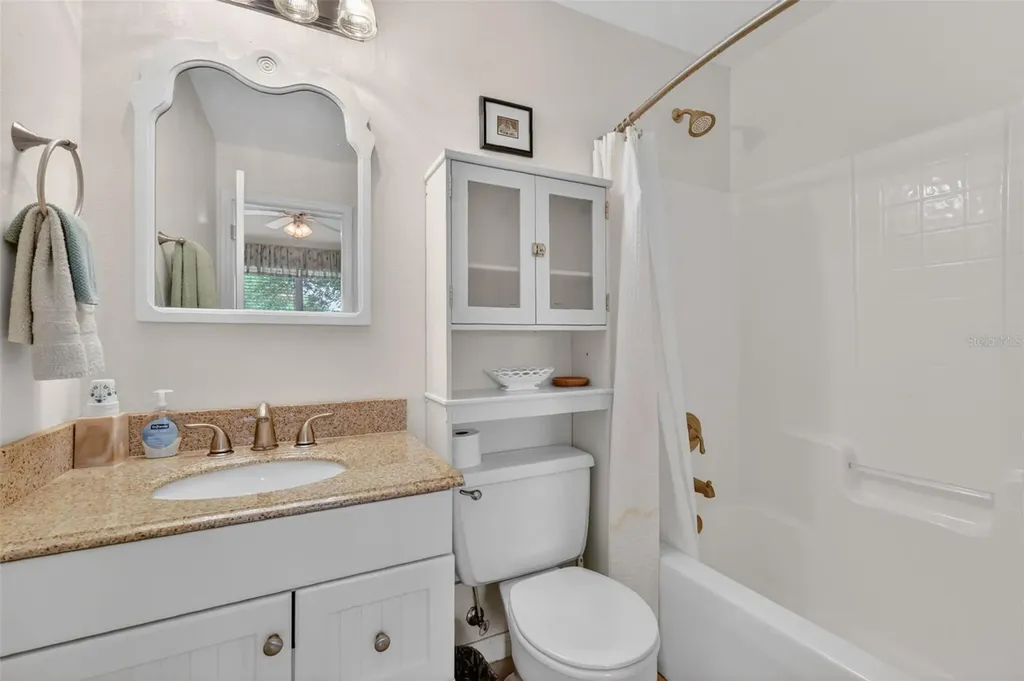 422 San Marino Drive The Villages FL 32159