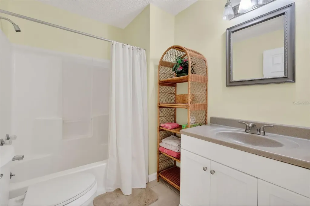 422 San Marino Drive The Villages FL 32159
