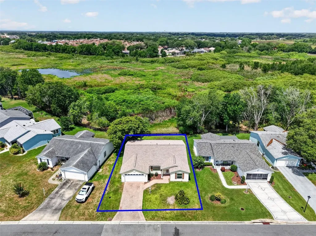 422 San Marino Drive The Villages FL 32159