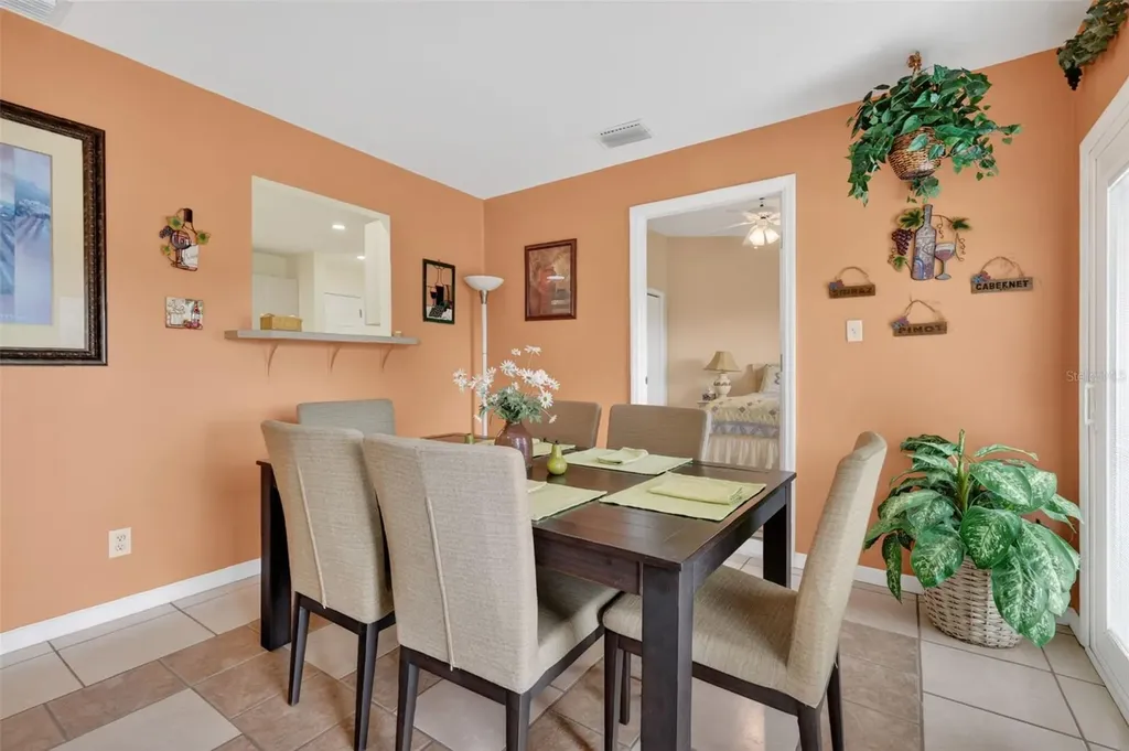 422 San Marino Drive The Villages FL 32159