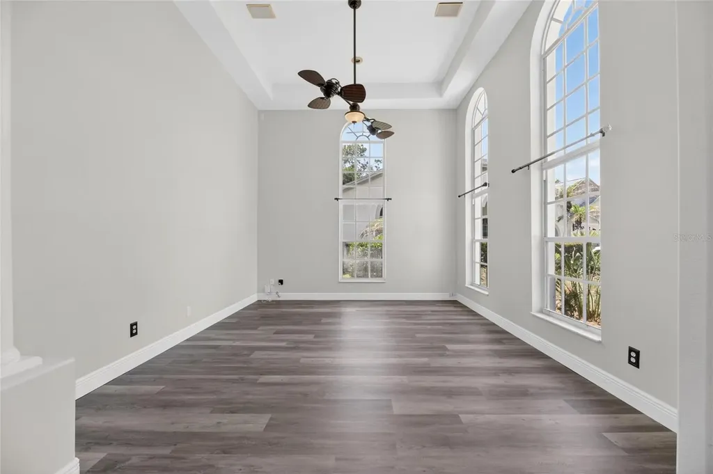 16003 Ridley Place Tampa FL 33647