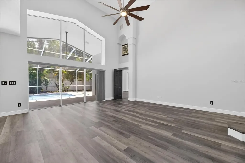 16003 Ridley Place Tampa FL 33647